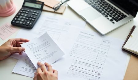 beauty industry profit 2025
